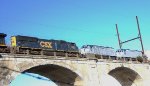 CSX 4767 + 2 Amtrak's on M403